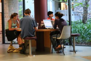 How to Choose a Laptop for College Students: A Practical Guide