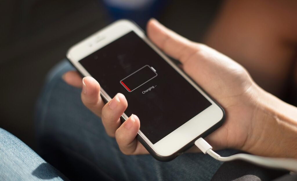 Smartphone battery settings showing app battery usage
